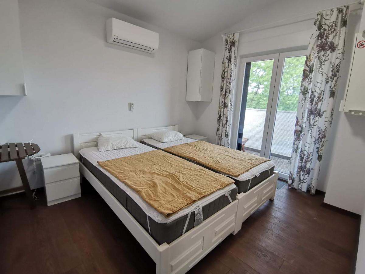 Villa Oliva Umag Luaran gambar